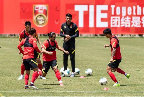 李铁爆料足球报道视频全集,足球报道视频全集深度解析 第3张 李铁爆料足球报道视频全集,足球报道视频全集深度解析 第3张